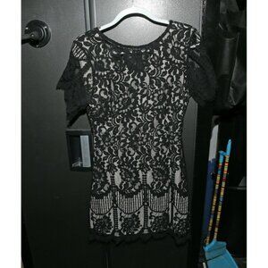 MSLG Women's Elegant Round Neck Short Sleeve Black White Floral Lace Cocktail L